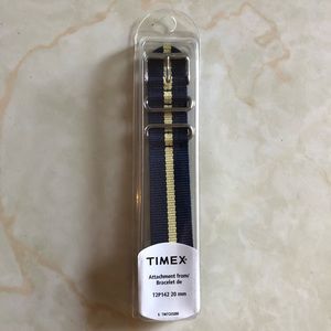 Timex Weekender Strap - Navy/Light Yellow Stripe